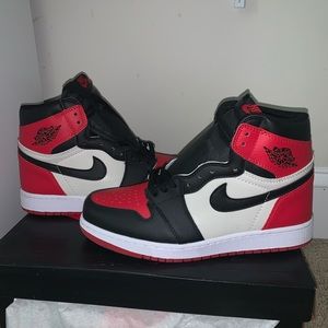 Nike Air Jordan 1 Retro High ‘Bred Toe’